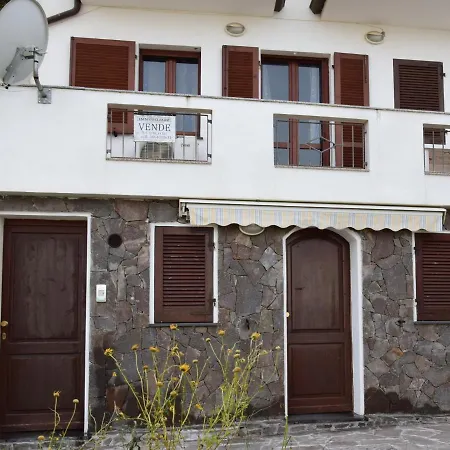 Prázdninový dům Casa Vacanze Da Rossella *